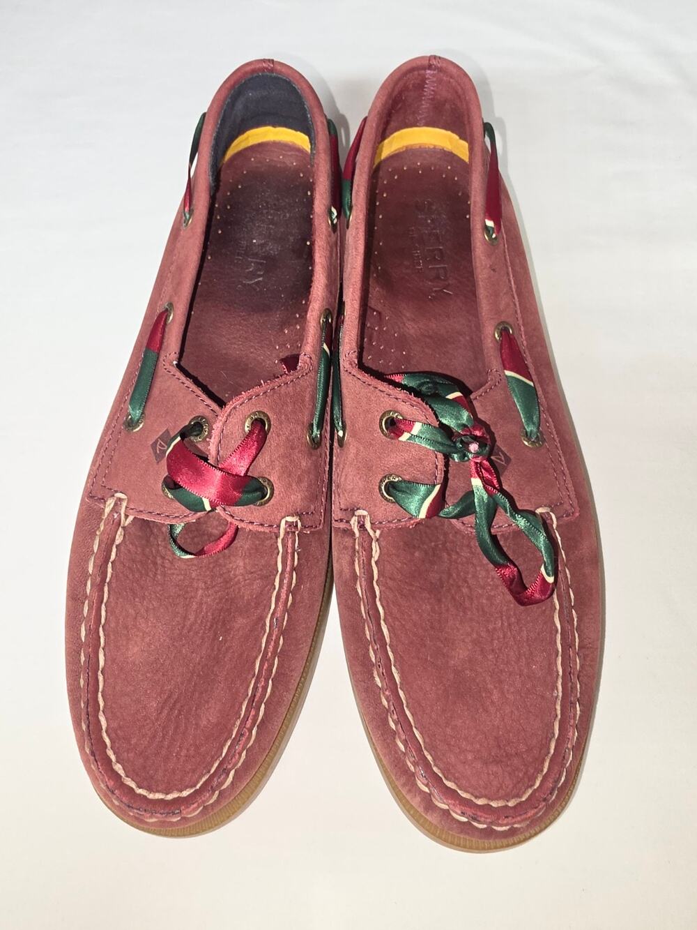 Sperry Top-Sider Women's 8.5M Burgundy Suede Boat Shoes Ribbon Lace Preppy
